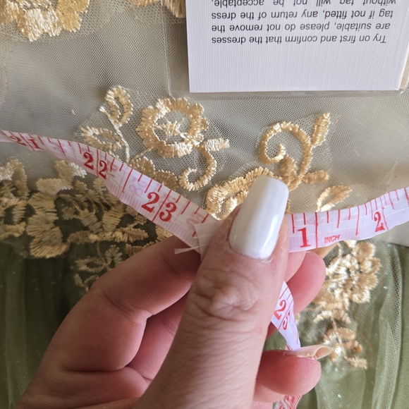 Elegant Green and Gold Kids Costume Dress - Picture 7 of 7